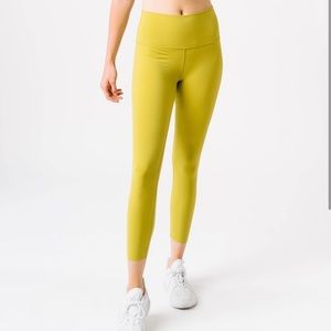 ZYIA Pistachio Luxe Hi-Rise 7/8 24”